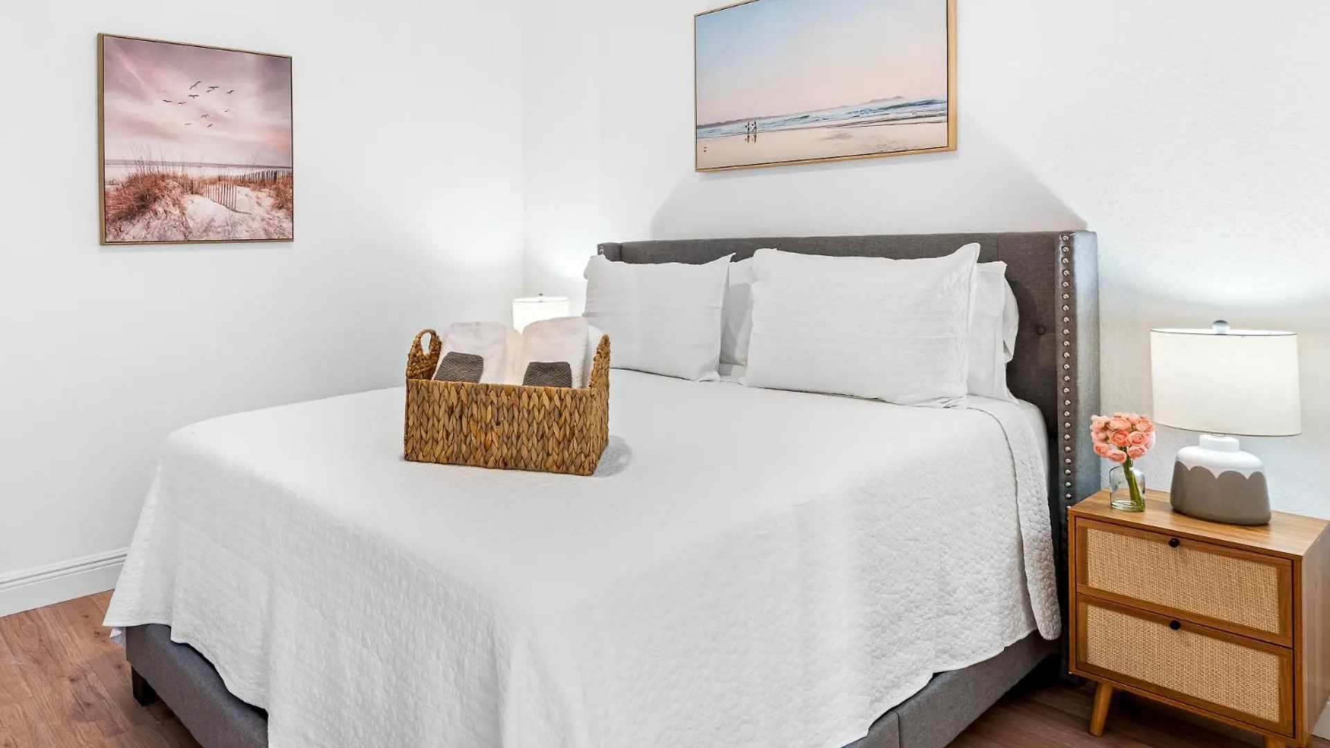 Prime Location Retreat Stylish Guest Suite Tampa Apartment